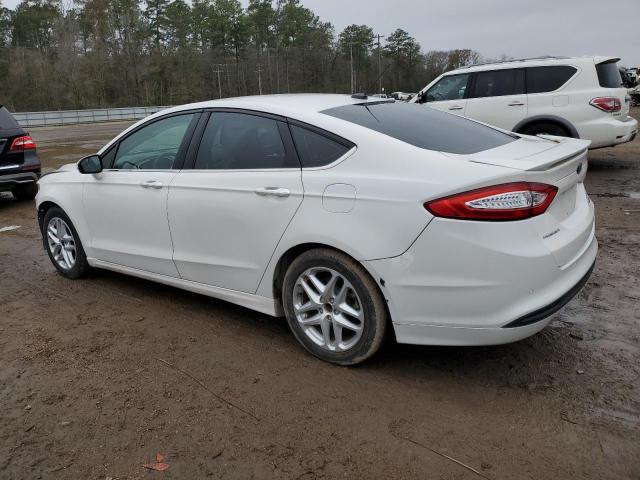 3FA6P0HD1FR252898 - 2015 FORD FUSION SE WHITE photo 2