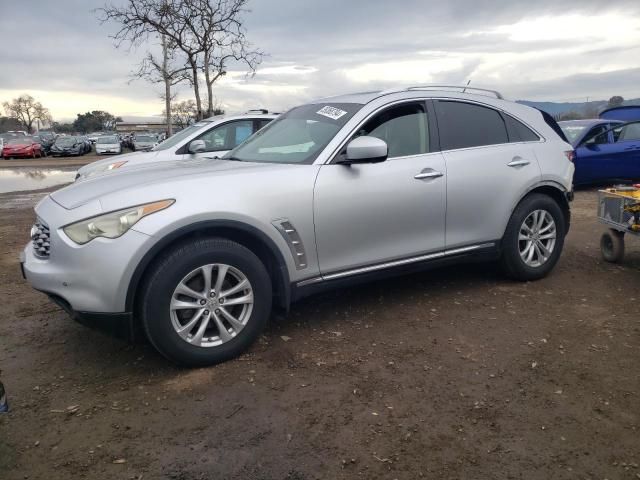 2011 INFINITI FX35, 