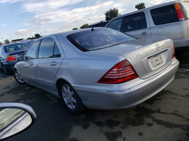WDBNG70J62A265505 - 2002 MERCEDES-BENZ S 430 SILVER photo 2