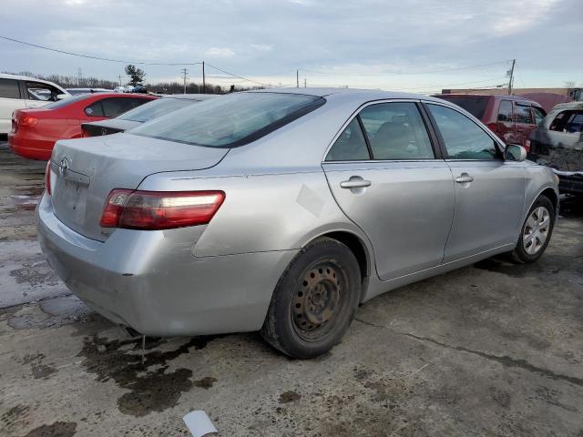 4T1BE46K87U158224 - 2007 TOYOTA CAMRY CE SILVER photo 3