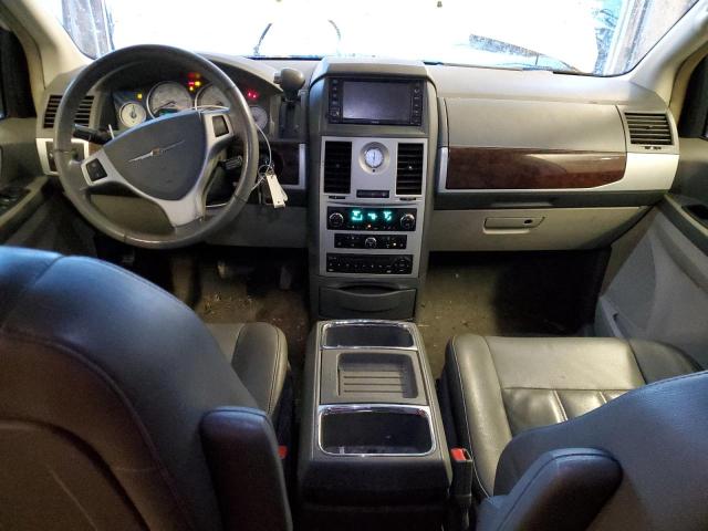 2A4RR5D10AR188162 - 2010 CHRYSLER TOWN & COU TOURING WHITE photo 8