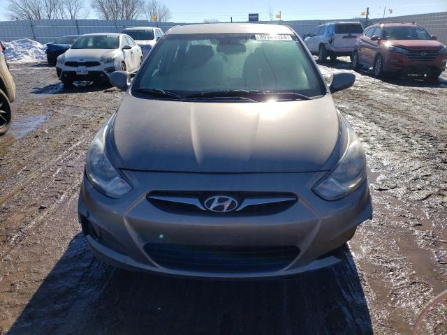 KMHCT4AE1EU647086 - 2014 HYUNDAI ACCENT GLS GRAY photo 5