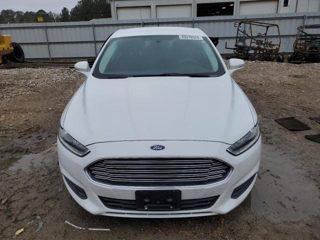 3FA6P0H76GR113443 - 2016 FORD FUSION SE WHITE photo 5