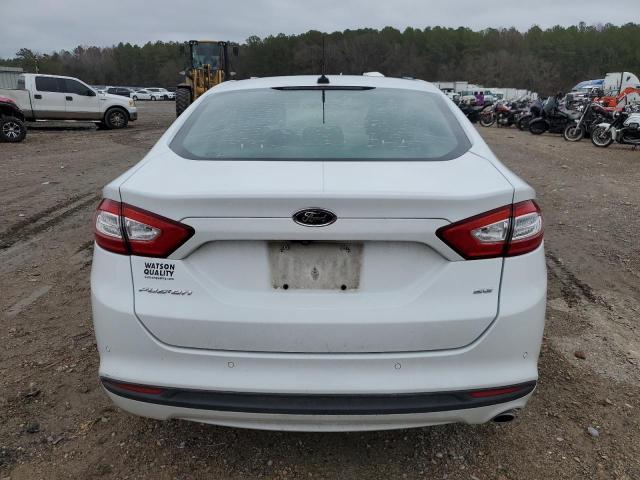 3FA6P0H76GR113443 - 2016 FORD FUSION SE WHITE photo 6