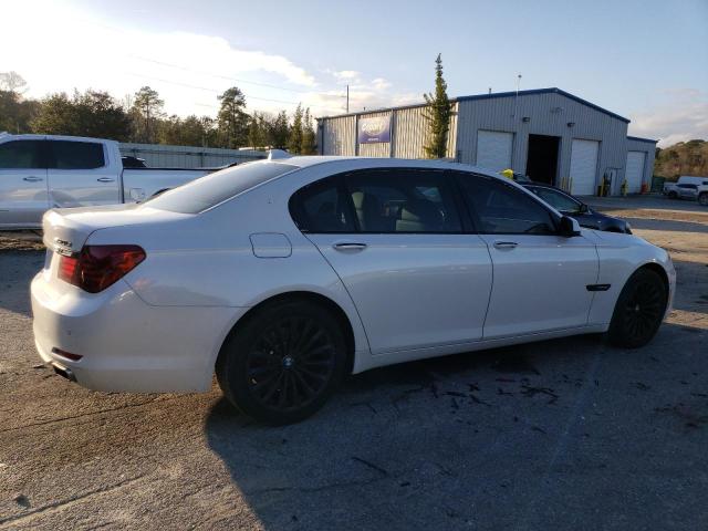 WBAKB4C52CC575508 - 2012 BMW 740 LI WHITE photo 3