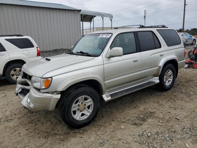 2000 TOYOTA 4RUNNER SR5, 