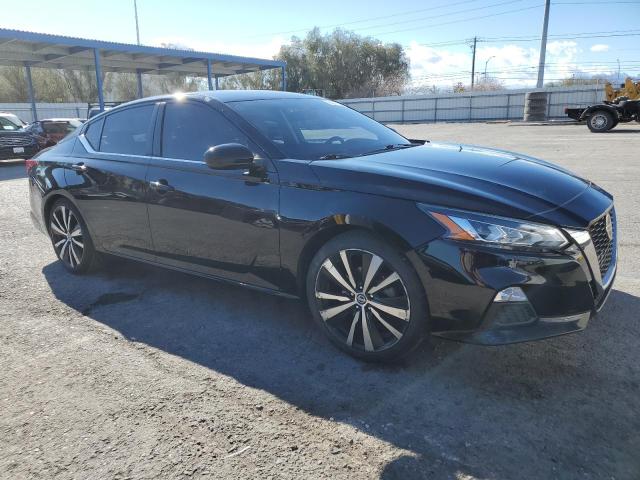 1N4BL4CV9KC123768 - 2019 NISSAN ALTIMA SR BLACK photo 4