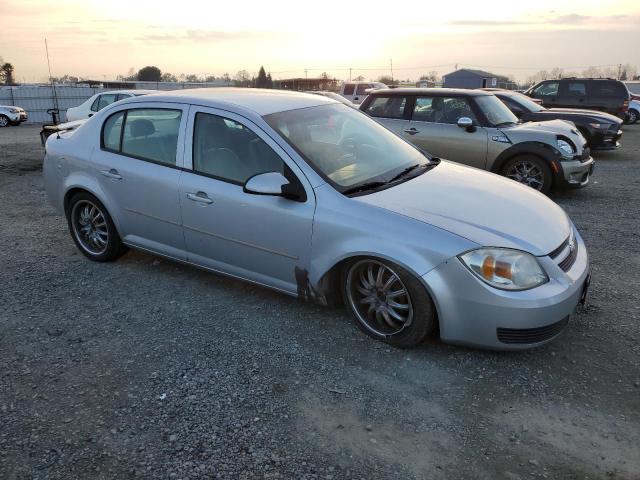 1G1AL54F157644427 - 2005 CHEVROLET COBALT LS SILVER photo 4