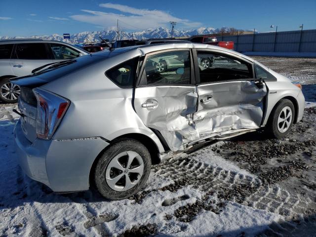 JTDKN3DU4F1947621 - 2015 TOYOTA PRIUS GRAY photo 3