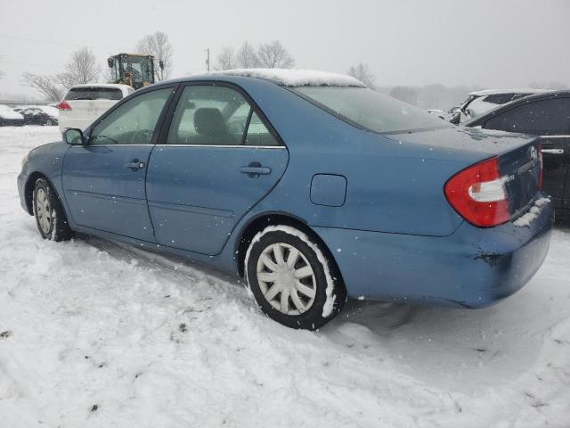 4T1BE32K63U240642 - 2003 TOYOTA CAMRY LE BLUE photo 2