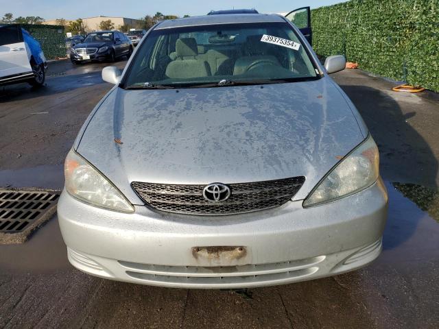 4T1BE30K93U651133 - 2003 TOYOTA CAMRY LE SILVER photo 5