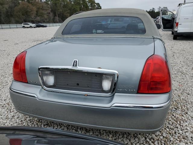 1LNHM81V06Y611927 - 2006 LINCOLN TOWN CAR SIGNATURE SILVER photo 6