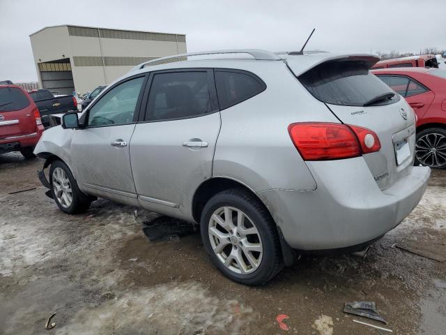 JN8AS5MV6DW634602 - 2013 NISSAN ROGUE S SILVER photo 2