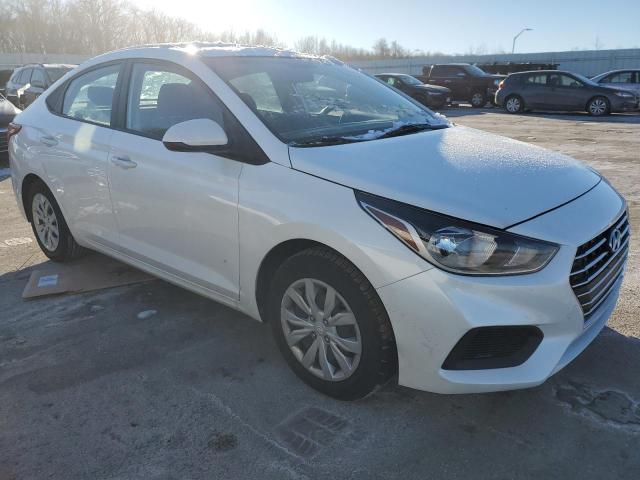 3KPC24A65ME130029 - 2021 HYUNDAI ACCENT SE WHITE photo 4