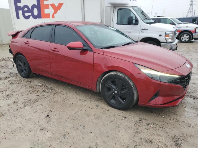 KMHLM4AG4MU125050 - 2021 HYUNDAI ELANTRA SEL RED photo 4