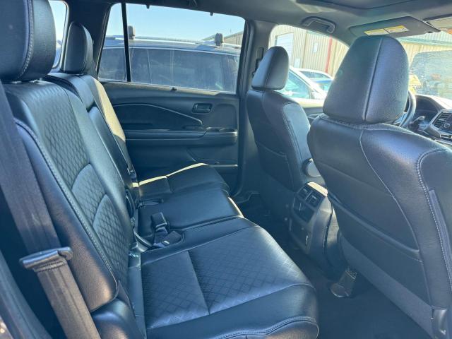 5FNYF7H58KB012170 - 2019 HONDA PASSPORT EXL GRAY photo 6