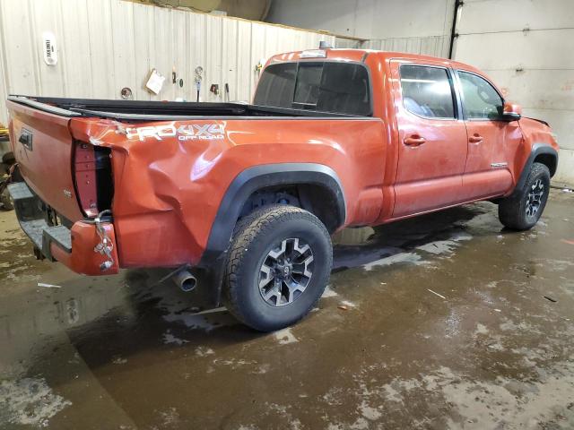 3TMDZ5BN6JM045374 - 2018 TOYOTA TACOMA DOUBLE CAB 橙色 照片 3