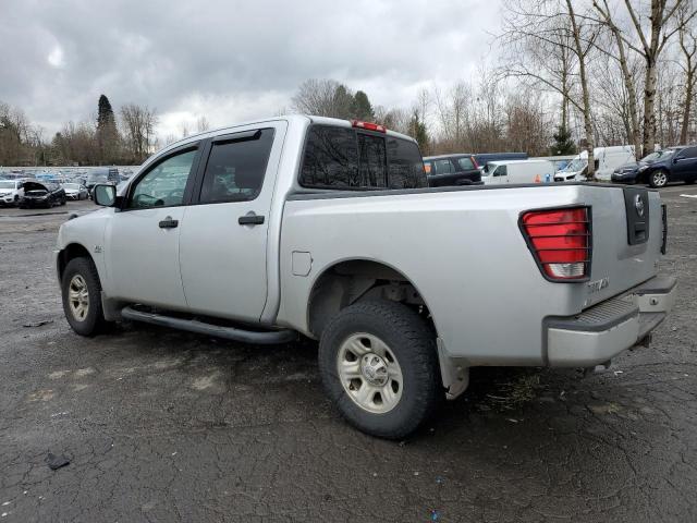 1N6AA07A74N586797 - 2004 NISSAN TITAN XE SILVER photo 2