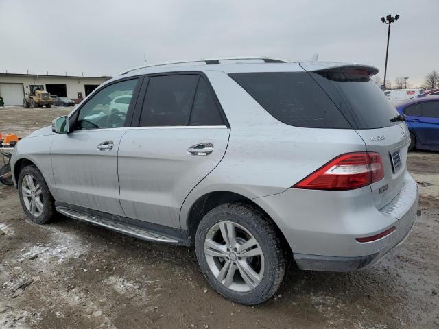 4JGDA5HB6DA123945 - 2013 MERCEDES-BENZ ML 350 4MATIC SILVER photo 2