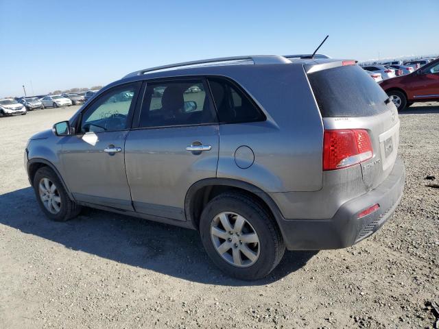 5XYKT4A21BG113444 - 2011 KIA SORENTO BASE GRAY photo 2