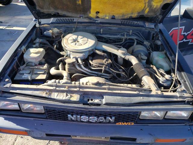 JN6ND01YXDW000280 - 1983 NISSAN PICKUP GRAY photo 11