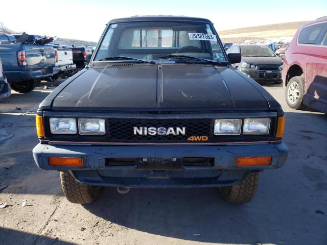 JN6ND01YXDW000280 - 1983 NISSAN PICKUP GRAY photo 5