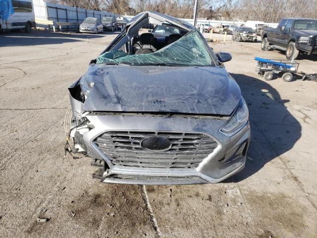 5NPE24AF7KH738734 - 2019 HYUNDAI SONATA SE GRAY photo 5