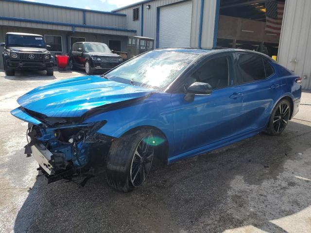 4T1K61AK0LU384299 - 2020 TOYOTA CAMRY XSE BLUE photo 1