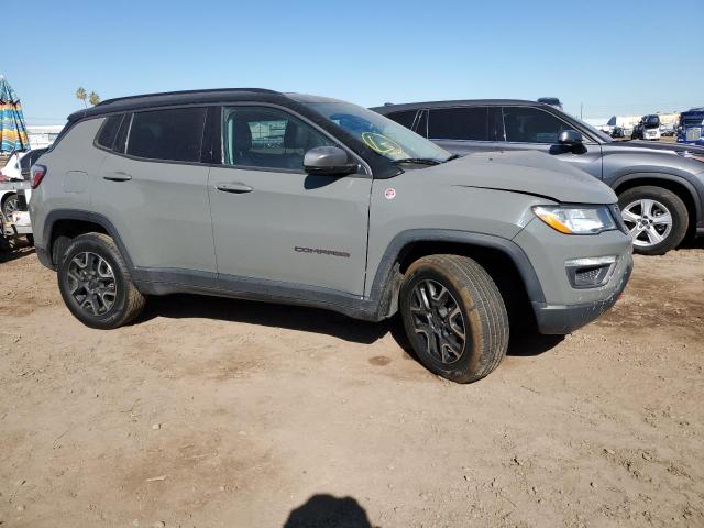 3C4NJDDB3LT122090 - 2020 JEEP COMPASS TRAILHAWK GRAY photo 4