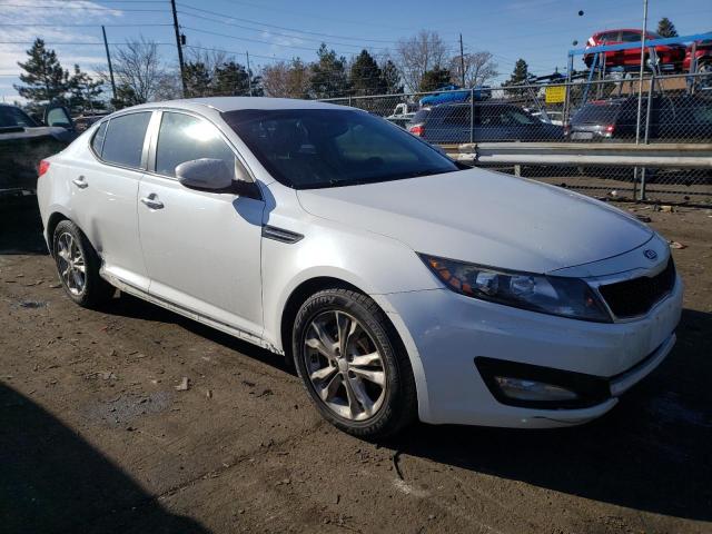 5XXGN4A79CG084793 - 2012 KIA OPTIMA EX WHITE photo 4