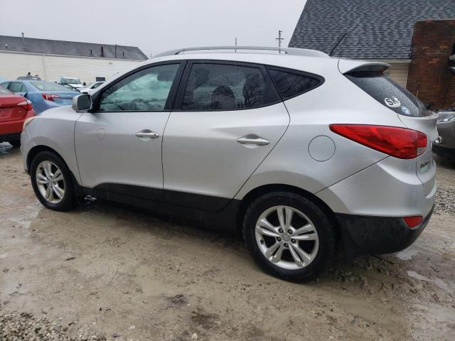 KM8JUCAC9BU169024 - 2011 HYUNDAI TUCSON GLS SILVER photo 2