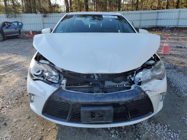 4T1BF1FKXHU321002 - 2017 TOYOTA CAMRY LE WHITE photo 5