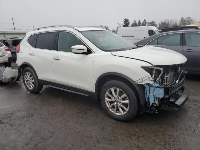 5N1AT2MV8HC780719 - 2017 NISSAN ROGUE SV WHITE photo 4