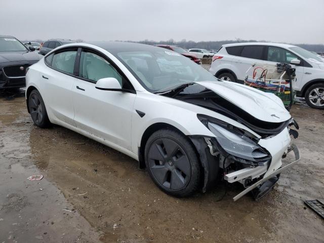 5YJ3E1EA8MF057432 - 2021 TESLA MODEL 3 WHITE photo 4