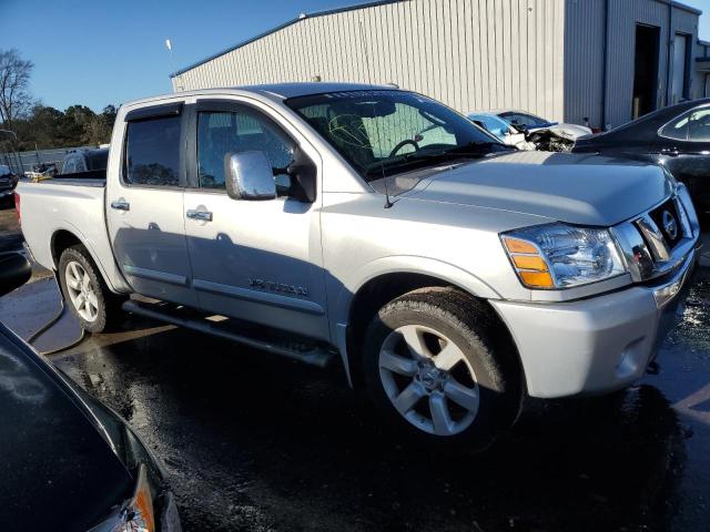 1N6AA07D49N303919 - 2009 NISSAN TITAN XE SILVER photo 4