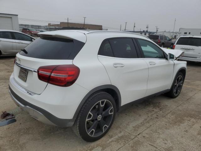 WDCTG4EB6KU003307 - 2019 MERCEDES-BENZ GLA 250 WHITE photo 3