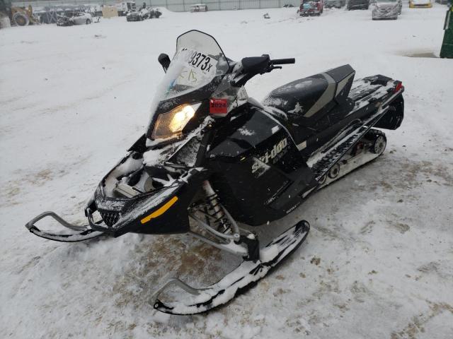 2BPSDNEB8EV000031 - 2014 SKI DOO SNOWMOBILE BLACK photo 2