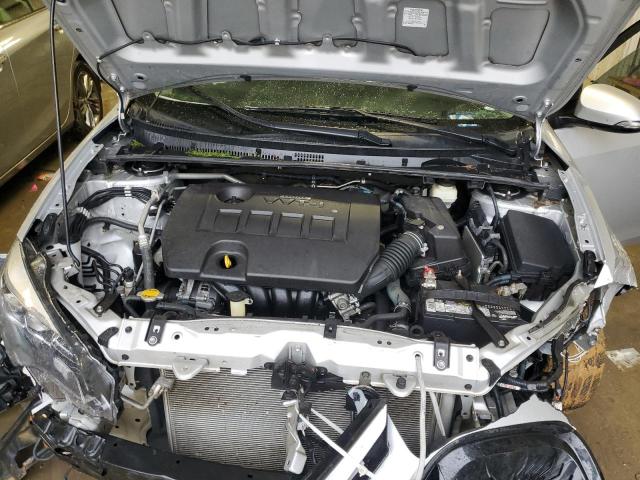 5YFBURHE9HP659553 - 2017 TOYOTA COROLLA L SILVER photo 11