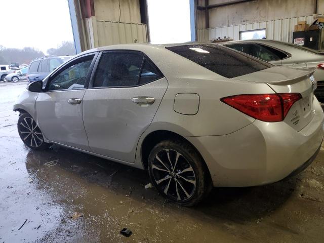 5YFBURHE9HP659553 - 2017 TOYOTA COROLLA L SILVER photo 2