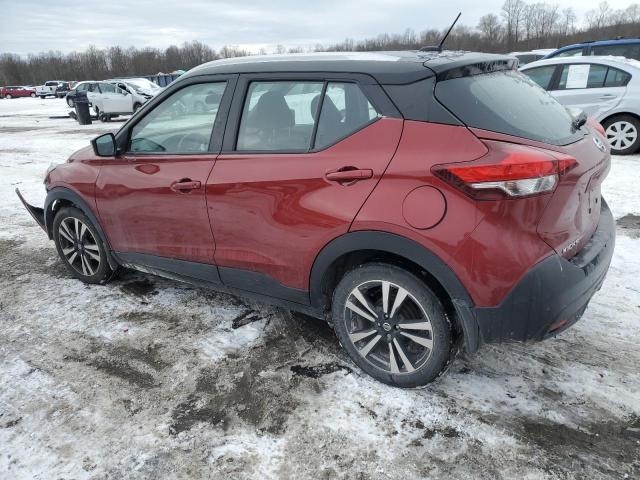 3N1CP5CU3JL546352 - 2018 NISSAN KICKS S MAROON photo 2