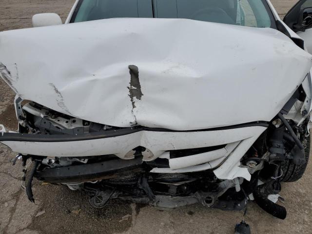 2T1BU4EE7DC995591 - 2013 TOYOTA COROLLA BASE WHITE photo 11