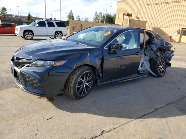 4T1G11AK2MU443844 - 2021 TOYOTA CAMRY SE BLUE photo 1