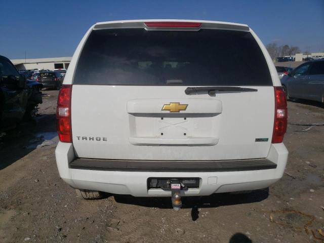 1GNSCAE05CR280200 - 2012 CHEVROLET TAHOE C1500  LS WHITE photo 6