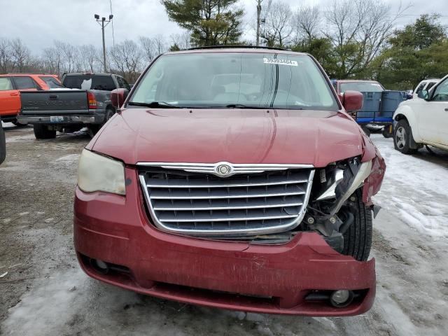 2A4RR5D12AR423032 - 2010 CHRYSLER TOWN & COU TOURING BURGUNDY photo 5