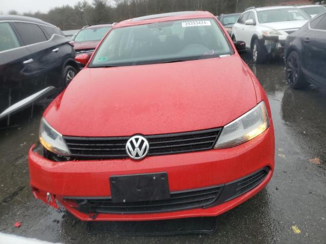 3VWDP7AJ8CM404563 - 2012 VOLKSWAGEN JETTA SE RED photo 5