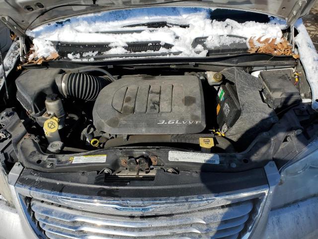 2A4RR5DG8BR782861 - 2011 CHRYSLER TOWN & COU TOURING 银色 照片 12