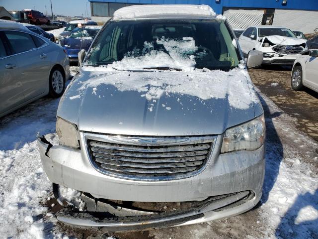 2A4RR5DG8BR782861 - 2011 CHRYSLER TOWN & COU TOURING 银色 照片 5