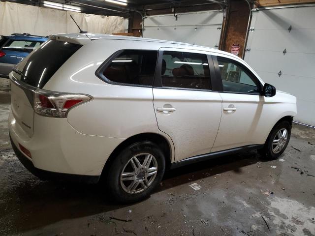 JA4AD2A35EZ005933 - 2014 MITSUBISHI OUTLANDER ES WHITE photo 3