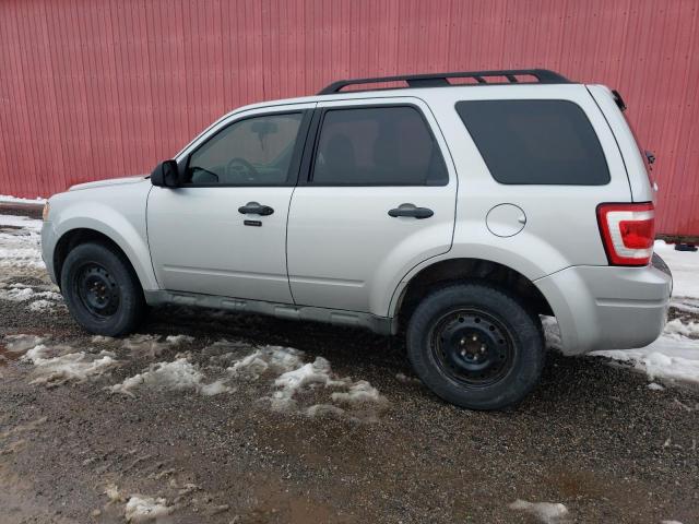 1FMCU03GX9KC24240 - 2009 FORD ESCAPE XLT SILVER photo 2