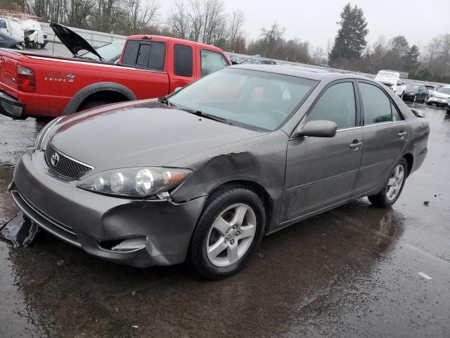 4T1BE30K95U972415 - 2005 TOYOTA CAMRY LE GRAY photo 1